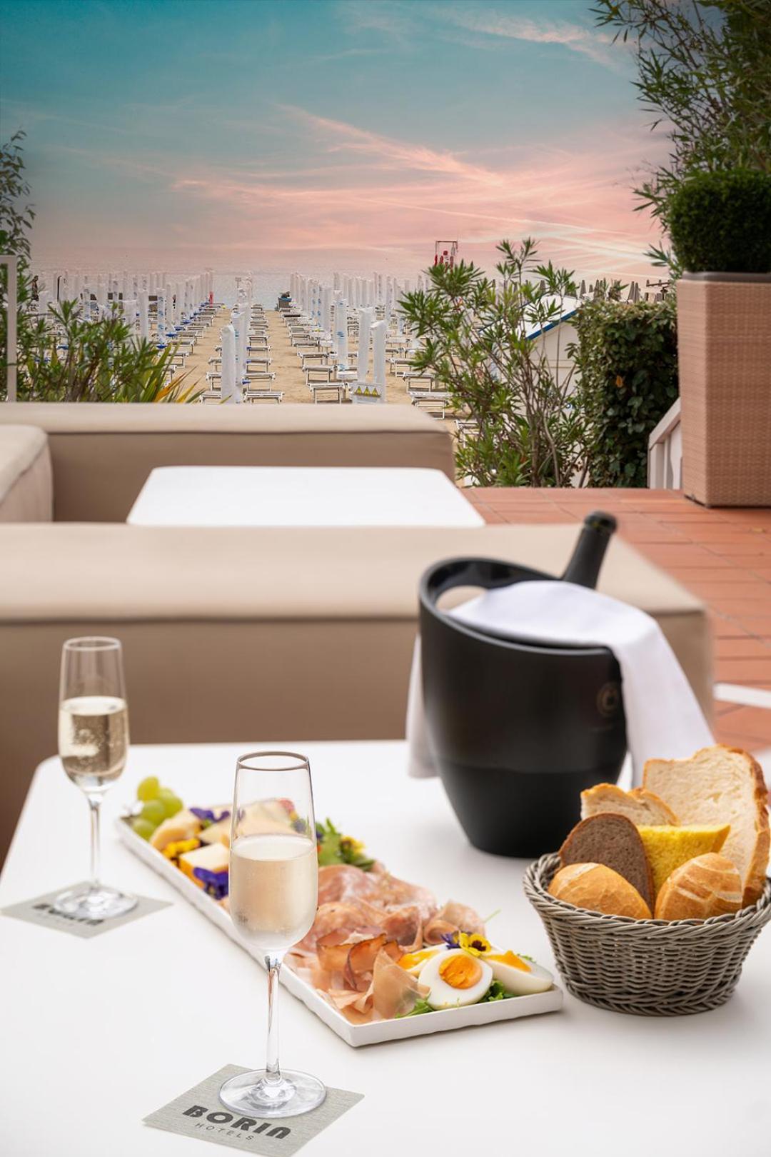 Hotel Savoy Caorle Exterior foto