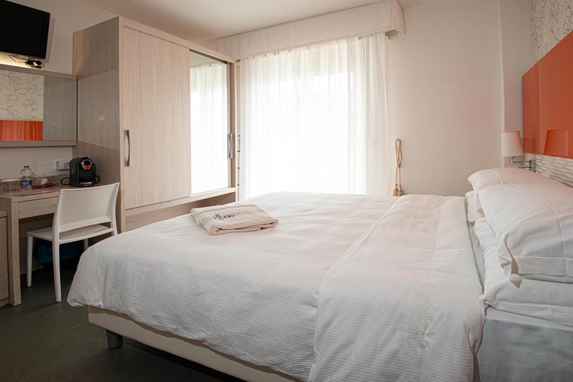 Hotel Savoy Caorle Exterior foto